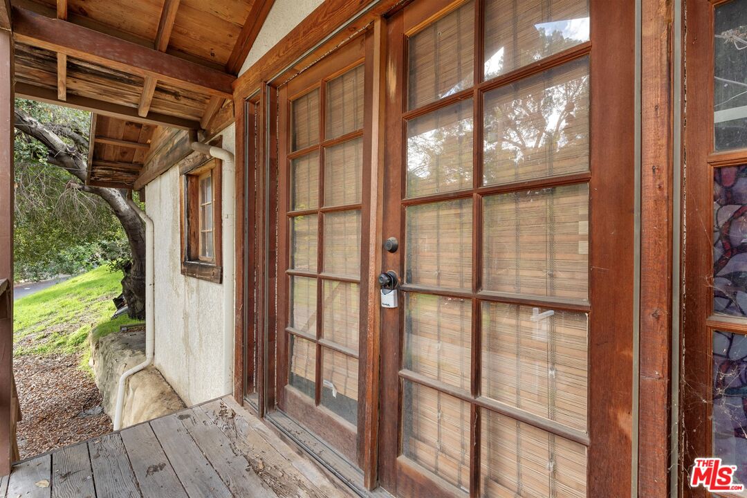 11317 Santol Drive Sylmar, CA 91342 - Photo 3 of 15