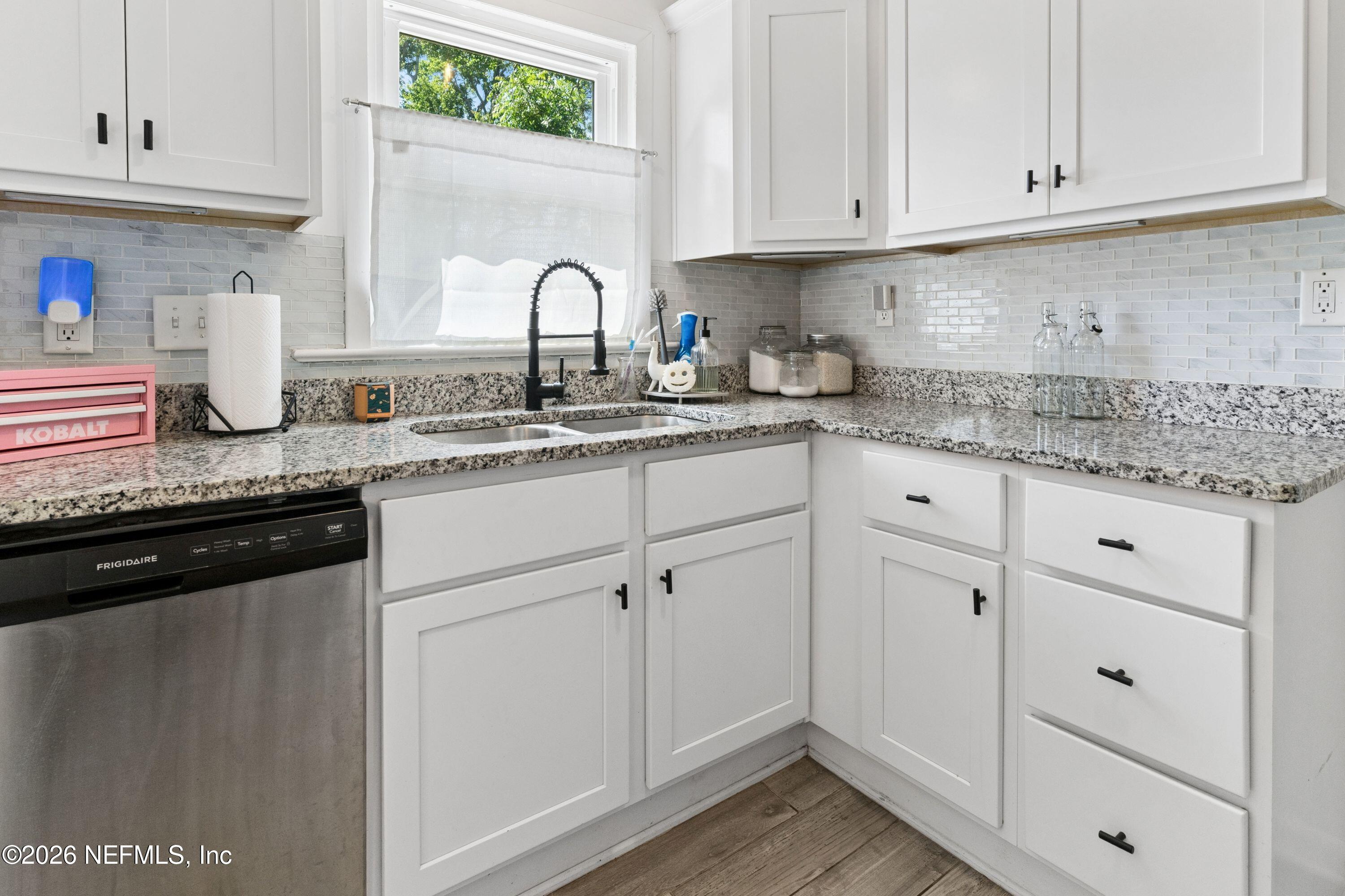 4635 Hercules Avenue Jacksonville, FL 32205 - Photo 12 of 32 DSC04759