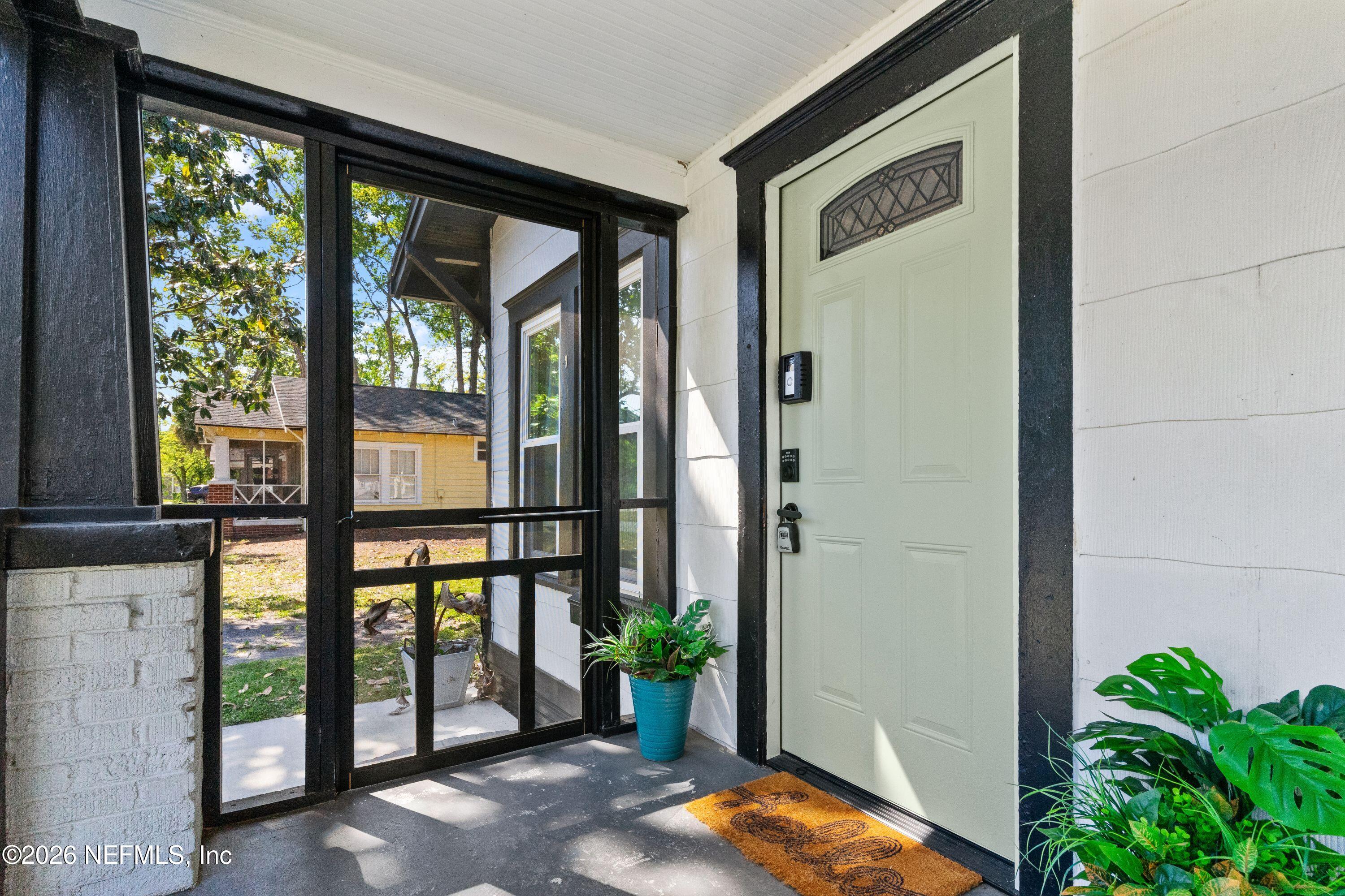 4635 Hercules Avenue Jacksonville, FL 32205 - Photo 4 of 32 DSC04710