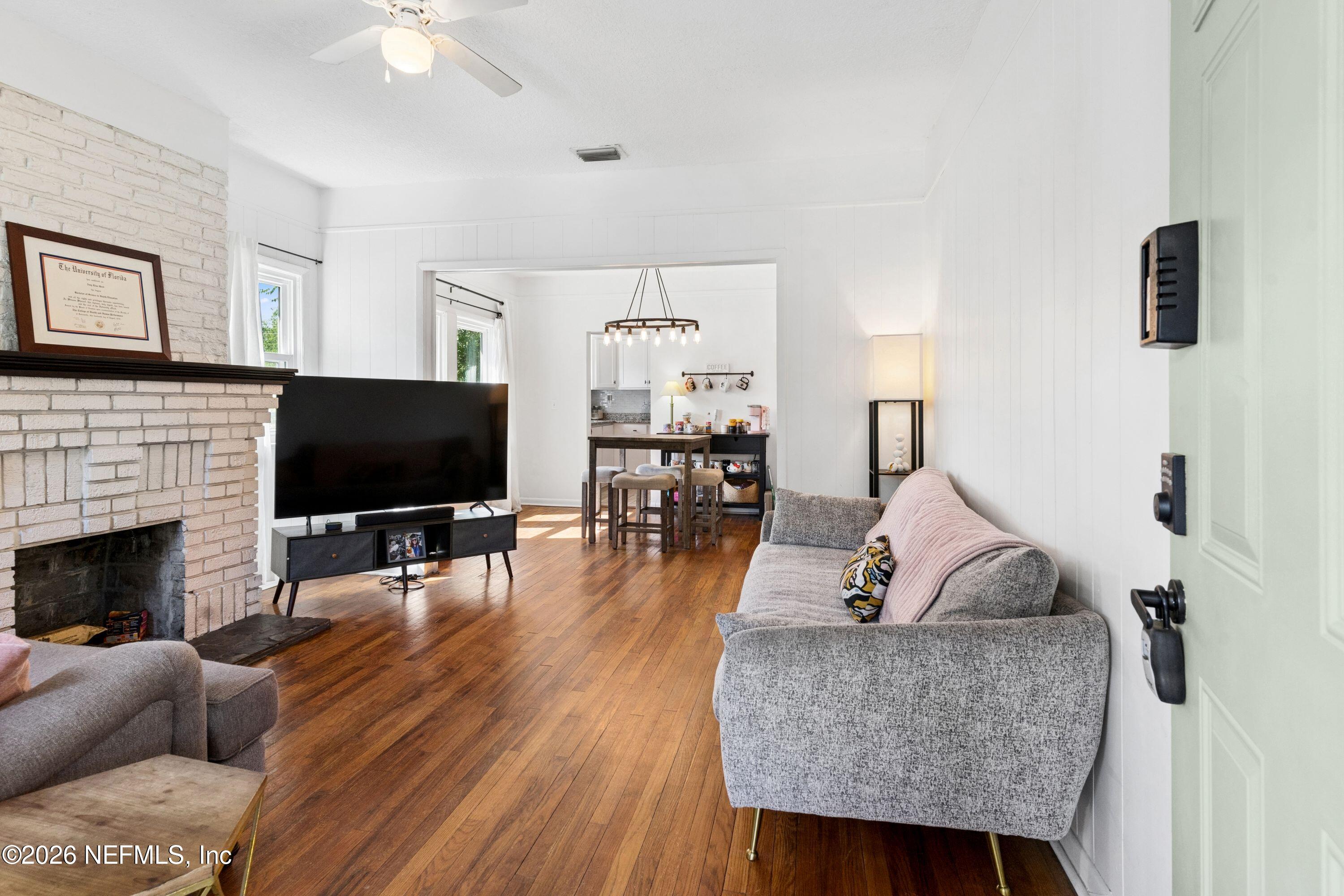 4635 Hercules Avenue Jacksonville, FL 32205 - Photo 6 of 32 DSC04831
