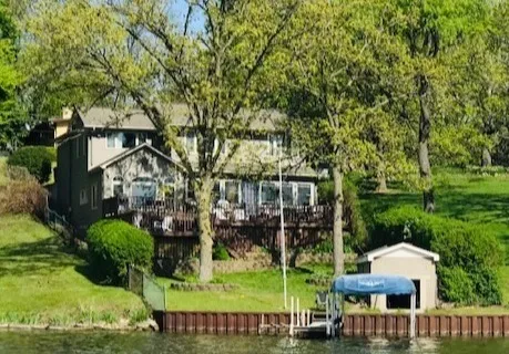 $585,000 | 4713 East Lake Shore Drive, Wonder Lake, IL 60097