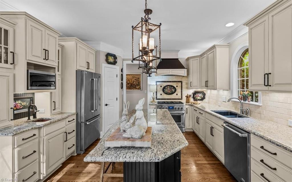 1247 Blackberry Ridge Drive High Point, NC 27265 - Photo 12 of 42