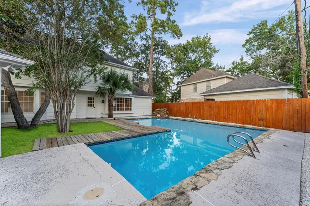 $3,850 | 15807 Crystal Brook Drive, Houston, TX 77068