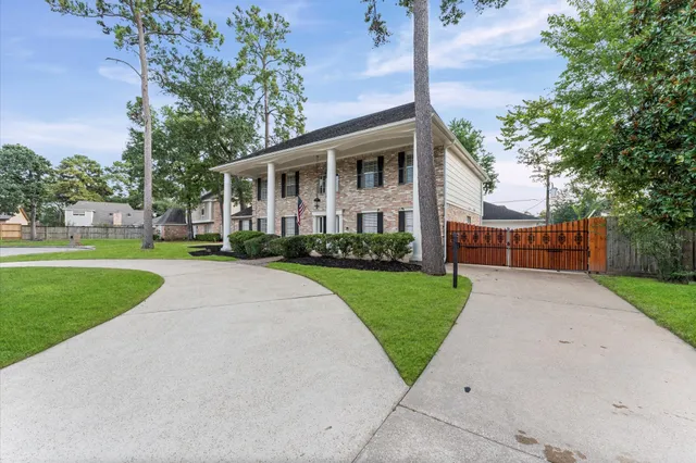 $3,850 | 15807 Crystal Brook Drive, Houston, TX 77068