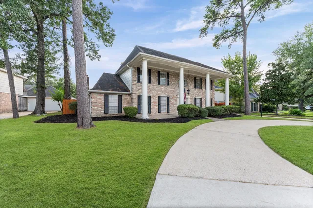 $3,850 | 15807 Crystal Brook Drive, Houston, TX 77068