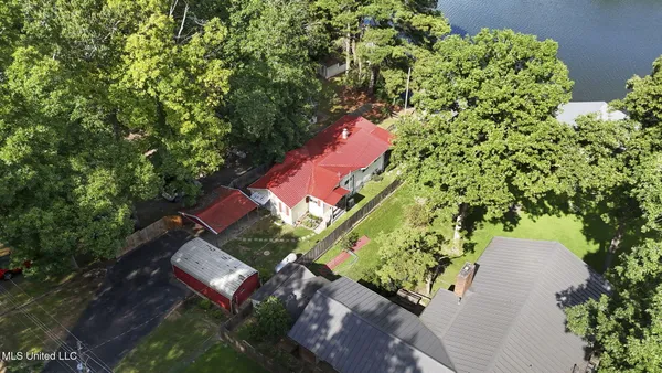 $349,900 | 1294 Lakeview Drive, Ashland, MS 38603