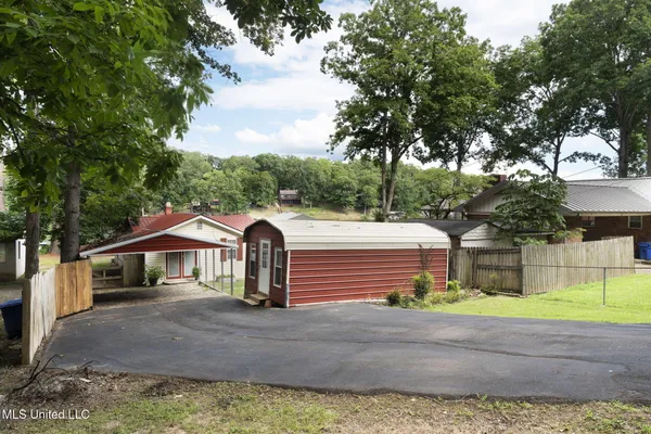 $349,900 | 1294 Lakeview Drive, Ashland, MS 38603