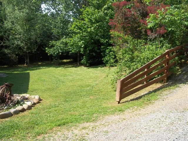 276 Myers Road Townsend, TN 37882 - Photo 4 of 35 100_6571