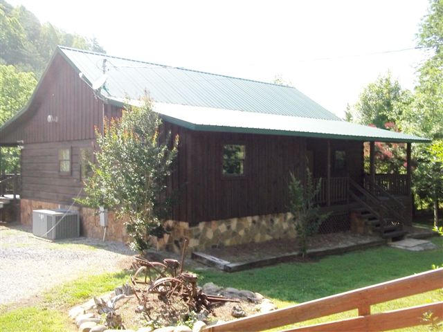 276 Myers Road Townsend, TN 37882 - Photo 9 of 35 100_6589