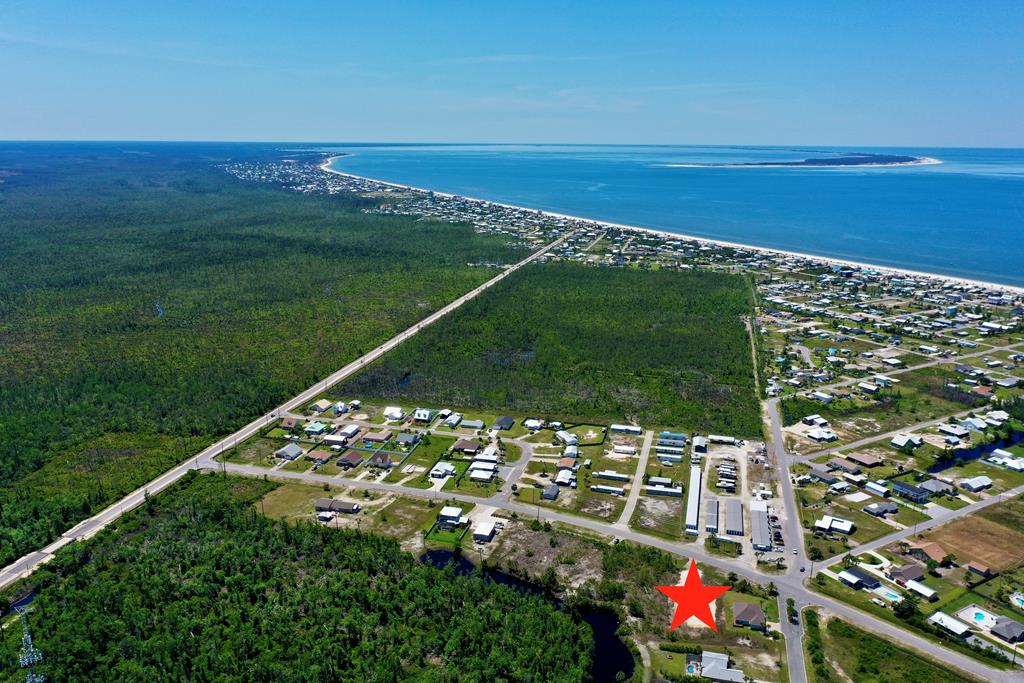 528 15th Street Port St. Joe, FL 32456 - Photo 3 of 3