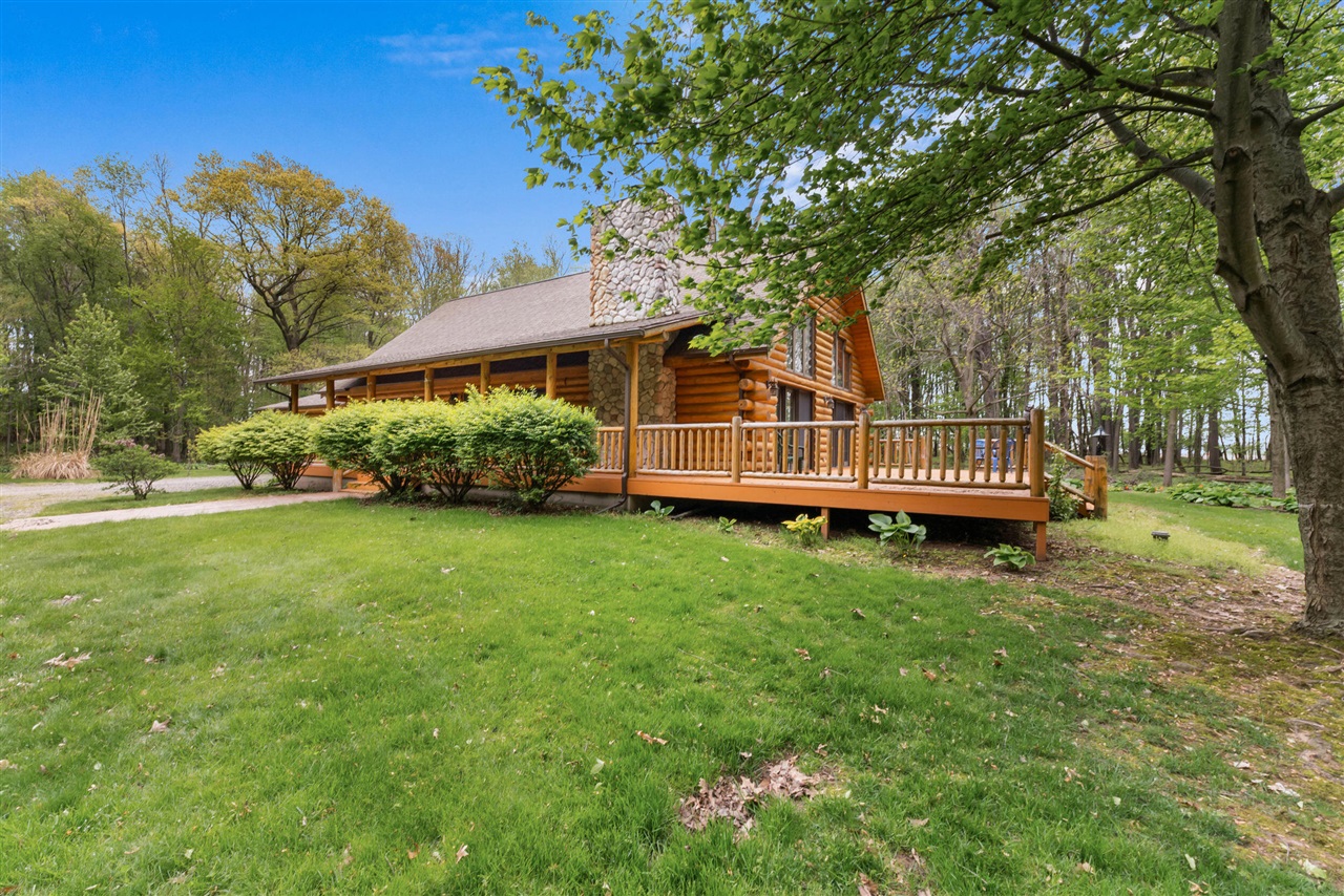 12215 Goffe Road Jonesville, MI 49250 - Photo 5 of 64