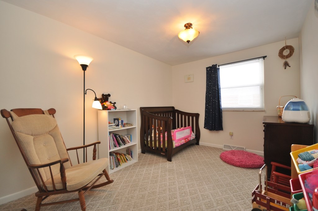 13101 West Council Road Yorktown, IN 47396 - Photo 11 of 18 Gallery Image 11