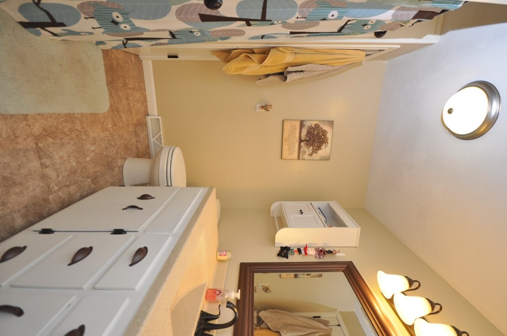 13101 West Council Road Yorktown, IN 47396 - Photo 12 of 18 Gallery Image 12