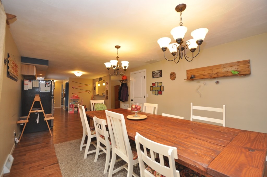 13101 West Council Road Yorktown, IN 47396 - Photo 9 of 18 Gallery Image 9