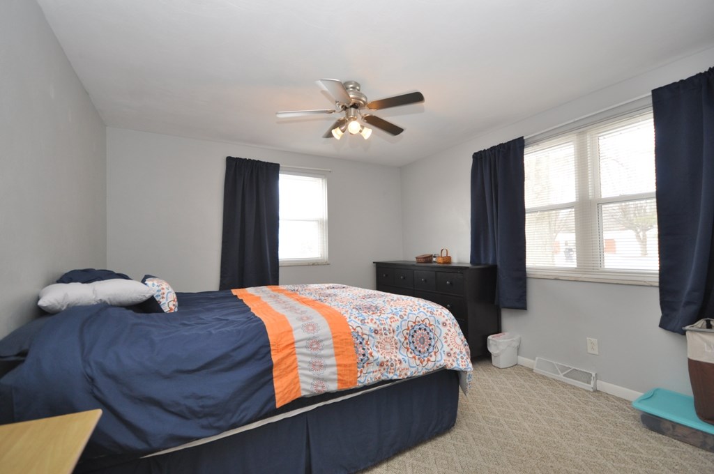 13101 West Council Road Yorktown, IN 47396 - Photo 10 of 18 Gallery Image 10