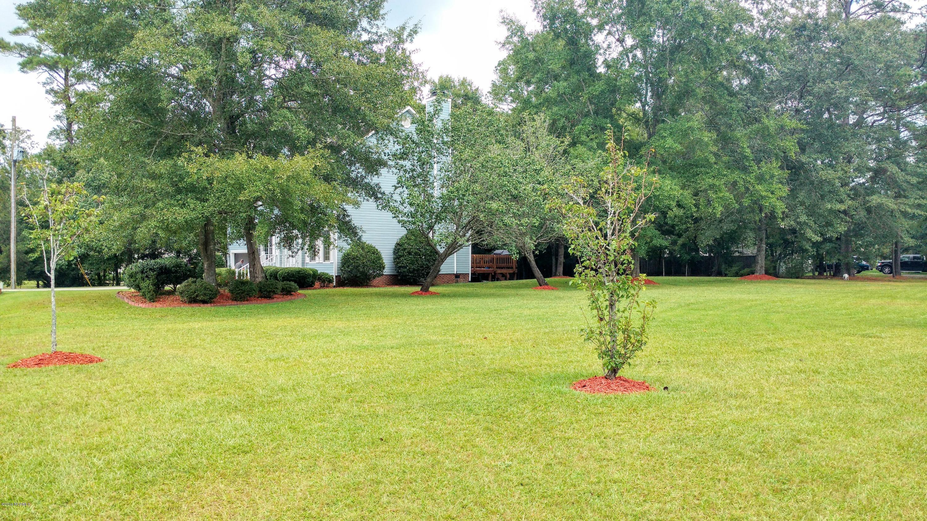 434 Ridge Road Jacksonville, NC 28540 - Photo 4 of 27 IMG_20160919_145129233