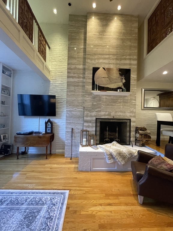 124 Beacon Street, Unit 3F Boston, MA 02116 - Photo 7 of 22