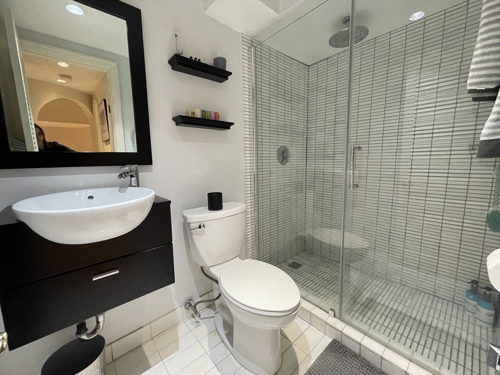 124 Beacon Street, Unit 3F Boston, MA 02116 - Photo 9 of 22