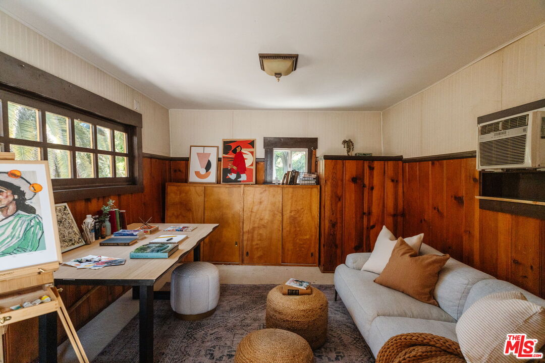 10610 Pinyon Avenue Tujunga, CA 91042 - Photo 23 of 39