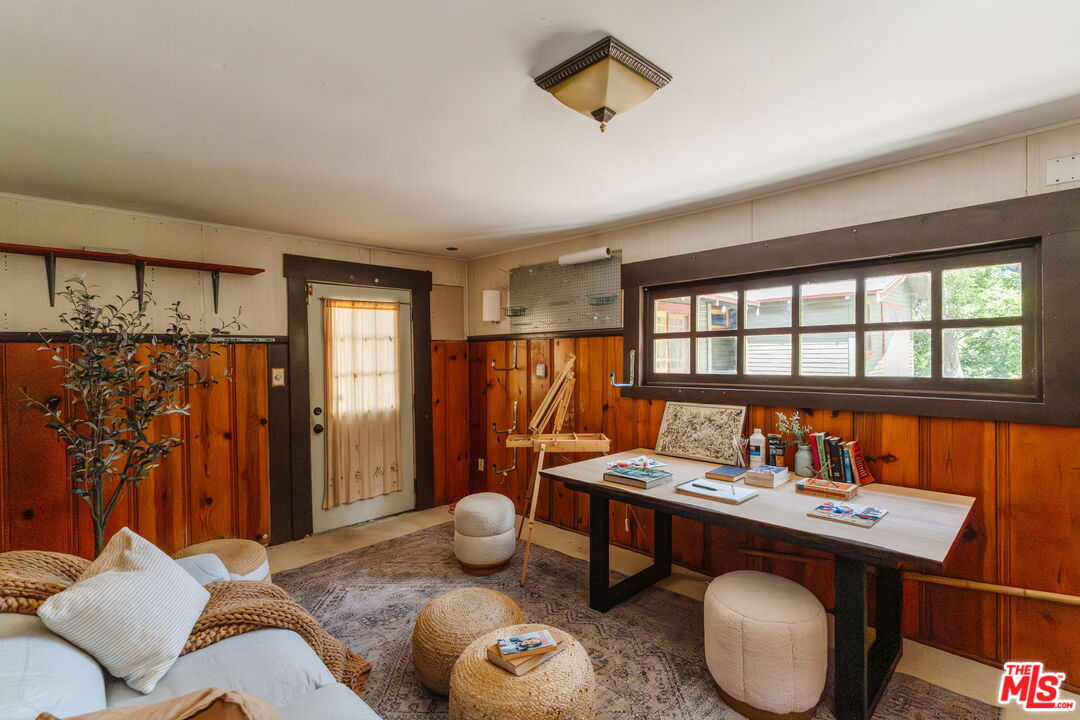 10610 Pinyon Avenue Tujunga, CA 91042 - Photo 24 of 39