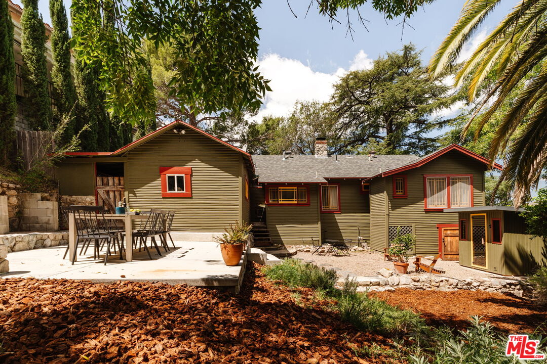 10610 Pinyon Avenue Tujunga, CA 91042 - Photo 25 of 39