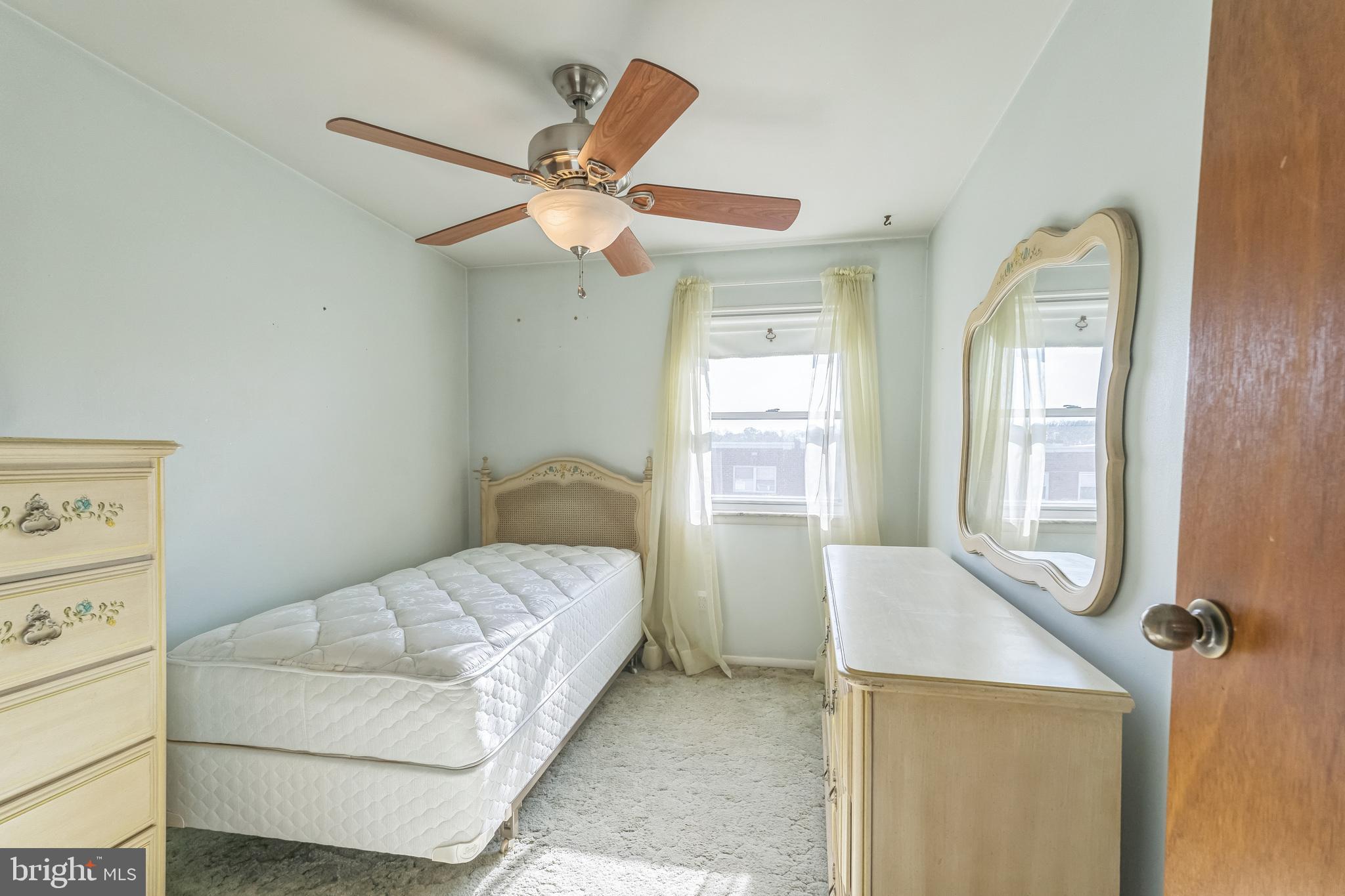 12709 Medford Road Philadelphia, PA 19154 - Photo 16 of 29