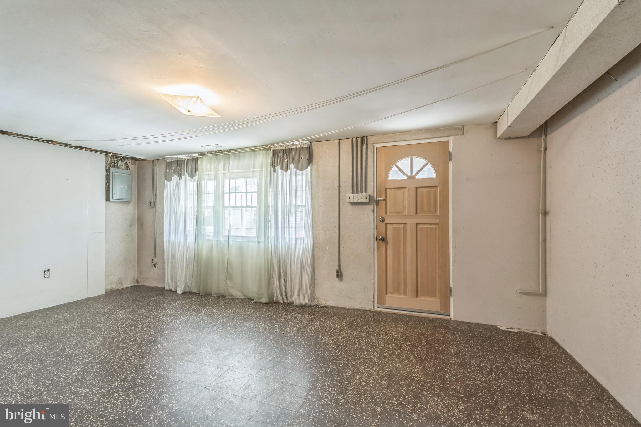 12709 Medford Road Philadelphia, PA 19154 - Photo 23 of 29