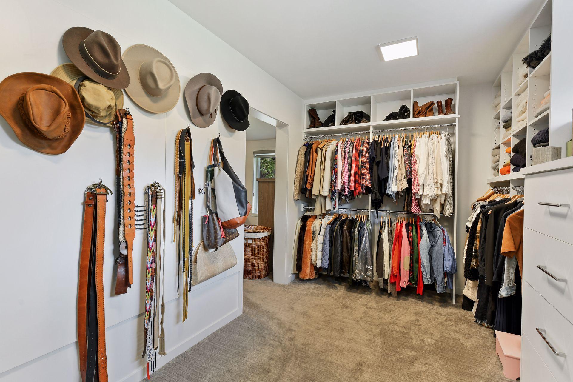 4813 West Sunnyslope Road Edina, MN 55424 - Photo 16 of 33