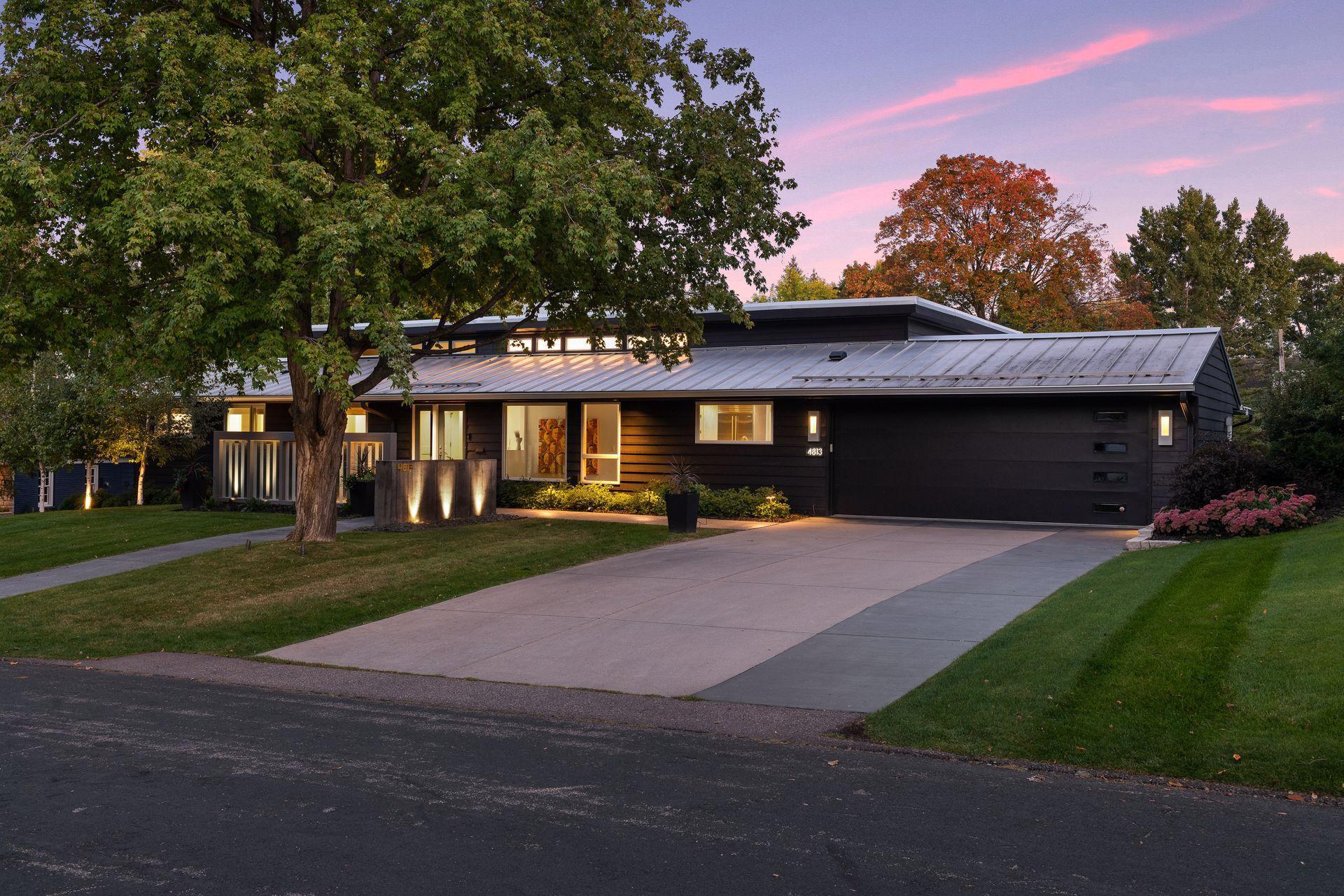 4813 West Sunnyslope Road Edina, MN 55424 - Photo 2 of 33