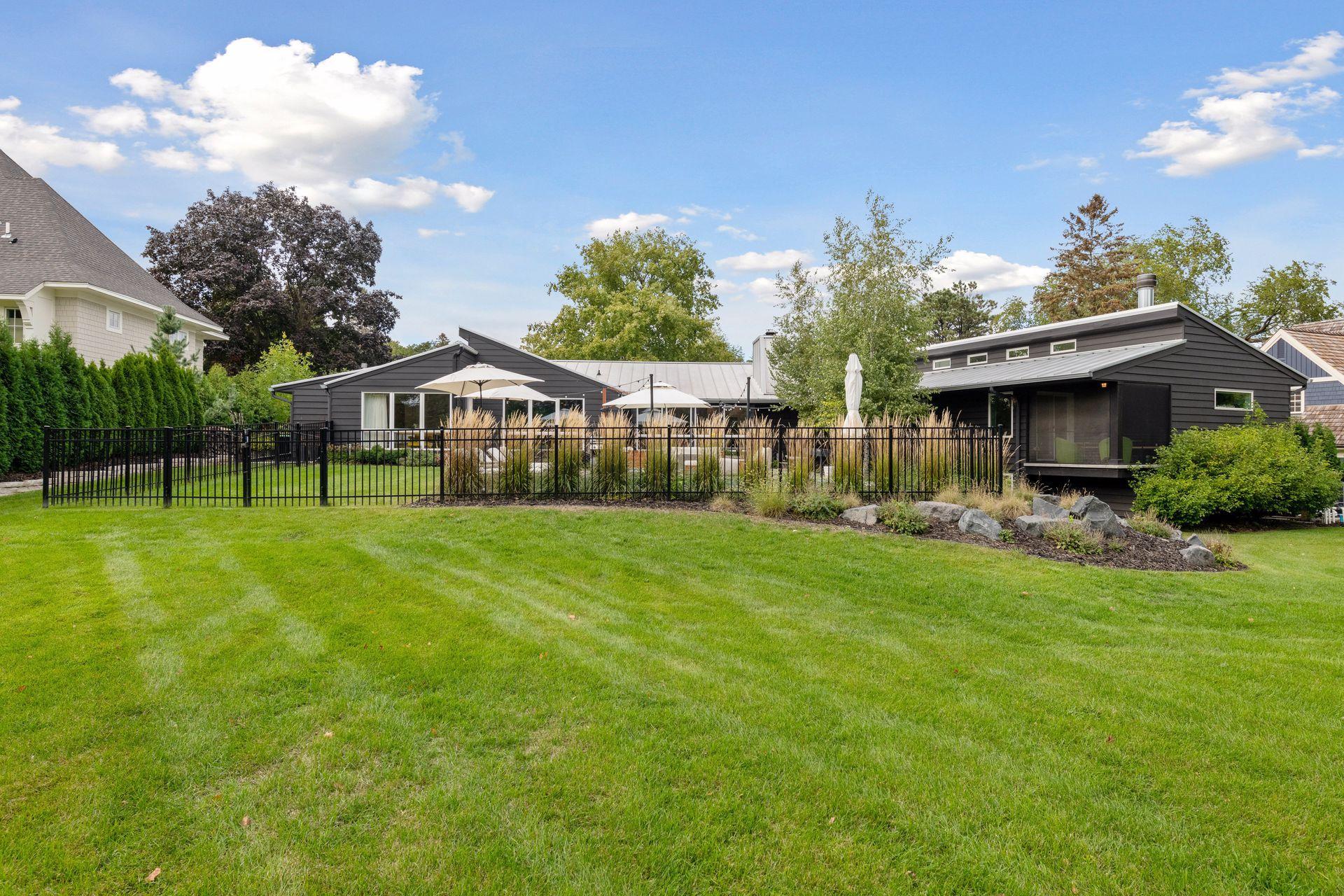 4813 West Sunnyslope Road Edina, MN 55424 - Photo 30 of 33