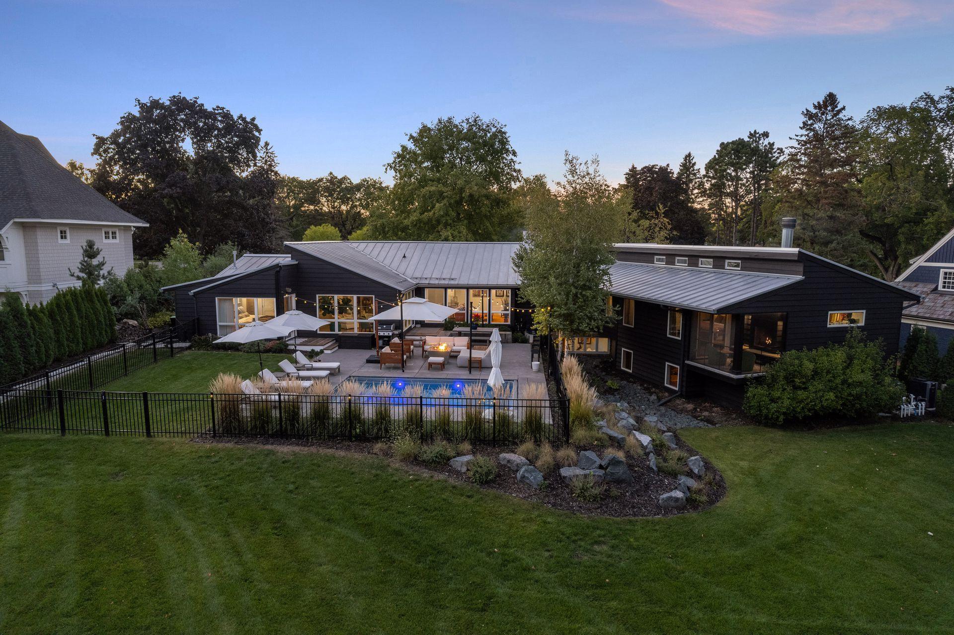 4813 West Sunnyslope Road Edina, MN 55424 - Photo 5 of 33