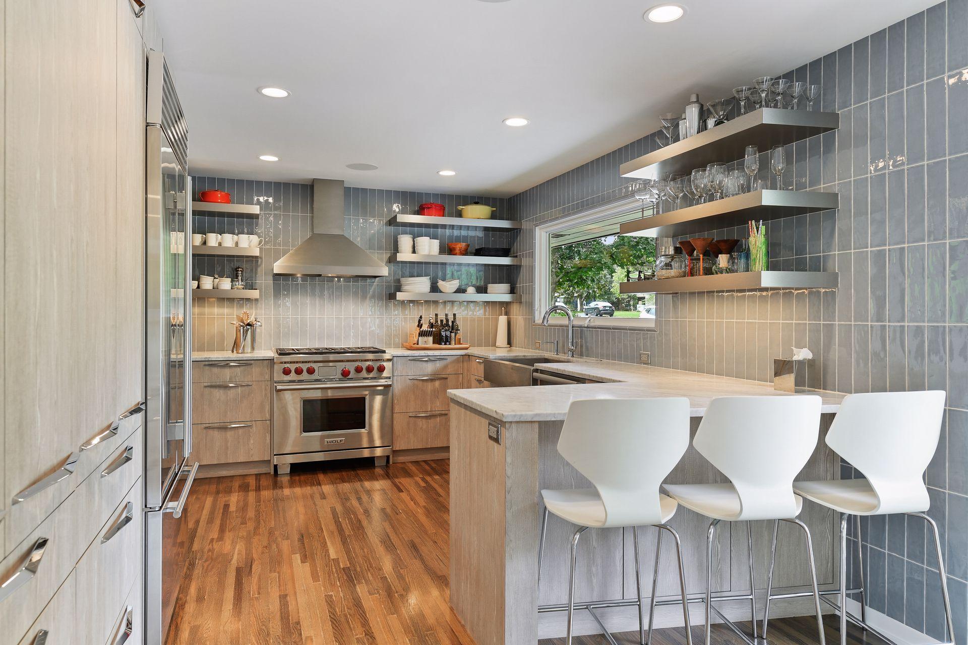 4813 West Sunnyslope Road Edina, MN 55424 - Photo 9 of 33