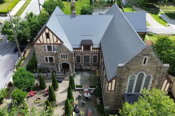 $250,000 | 1101 Somerset Avenue, Windber, PA 15963