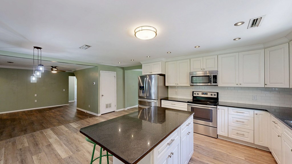 1348 Edwin Reynolds Road Cottonwood, AL 36320 - Photo 11 of 55