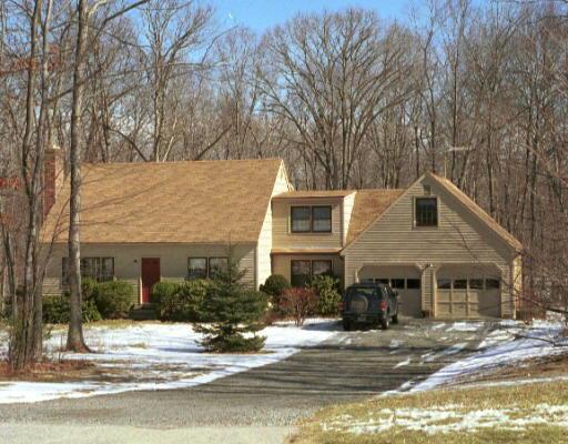 13 Highland Road Oxford, CT 06478 - Photo 1 of 1