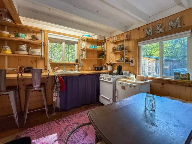 $189,500 | 307 Kidder Hill Ridge, Irasburg, VT 05845
