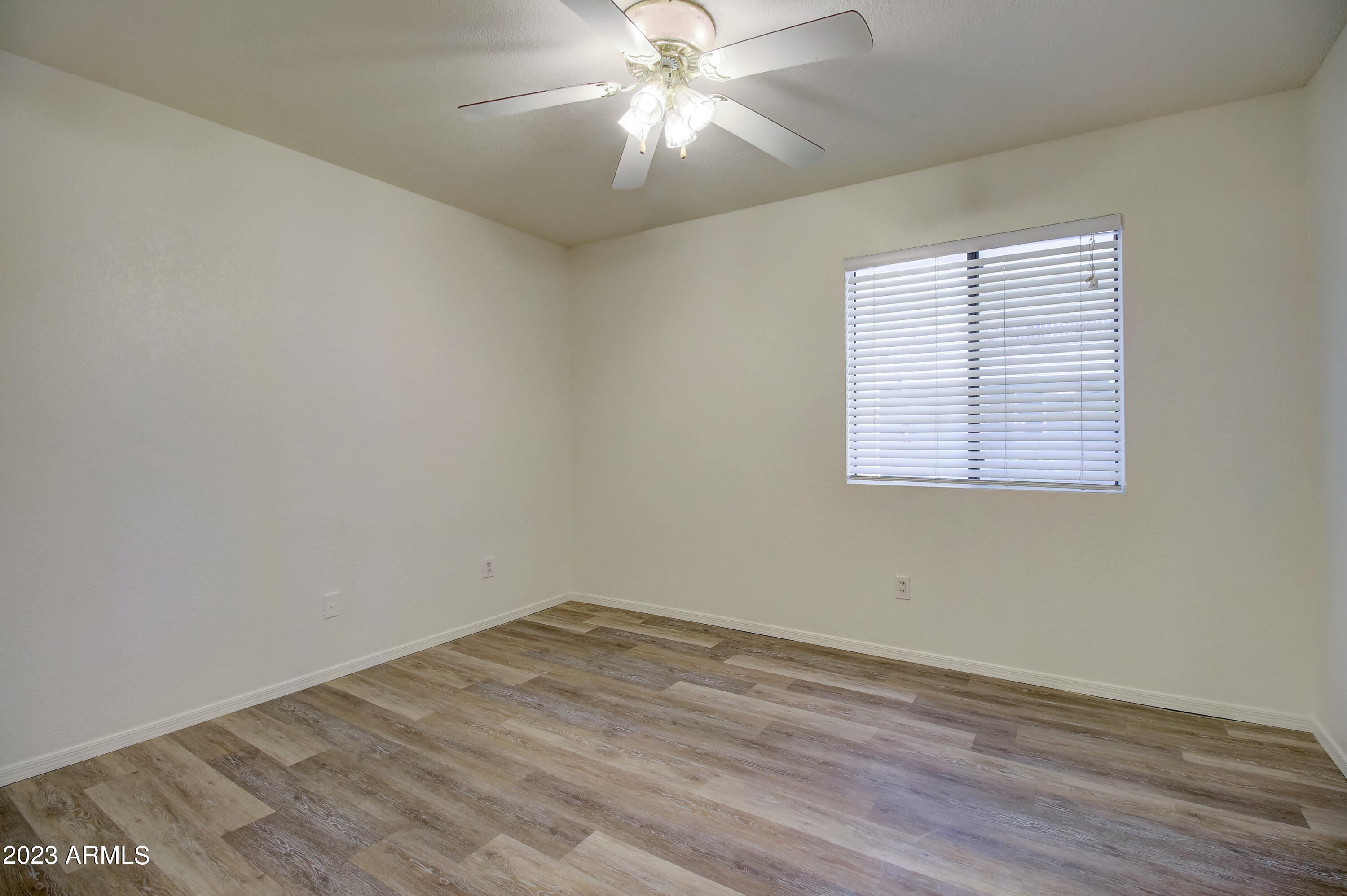 1336 East Mountain View Road, Unit 106 Phoenix, AZ 85020 - Photo 11 of 15 Master BR One
