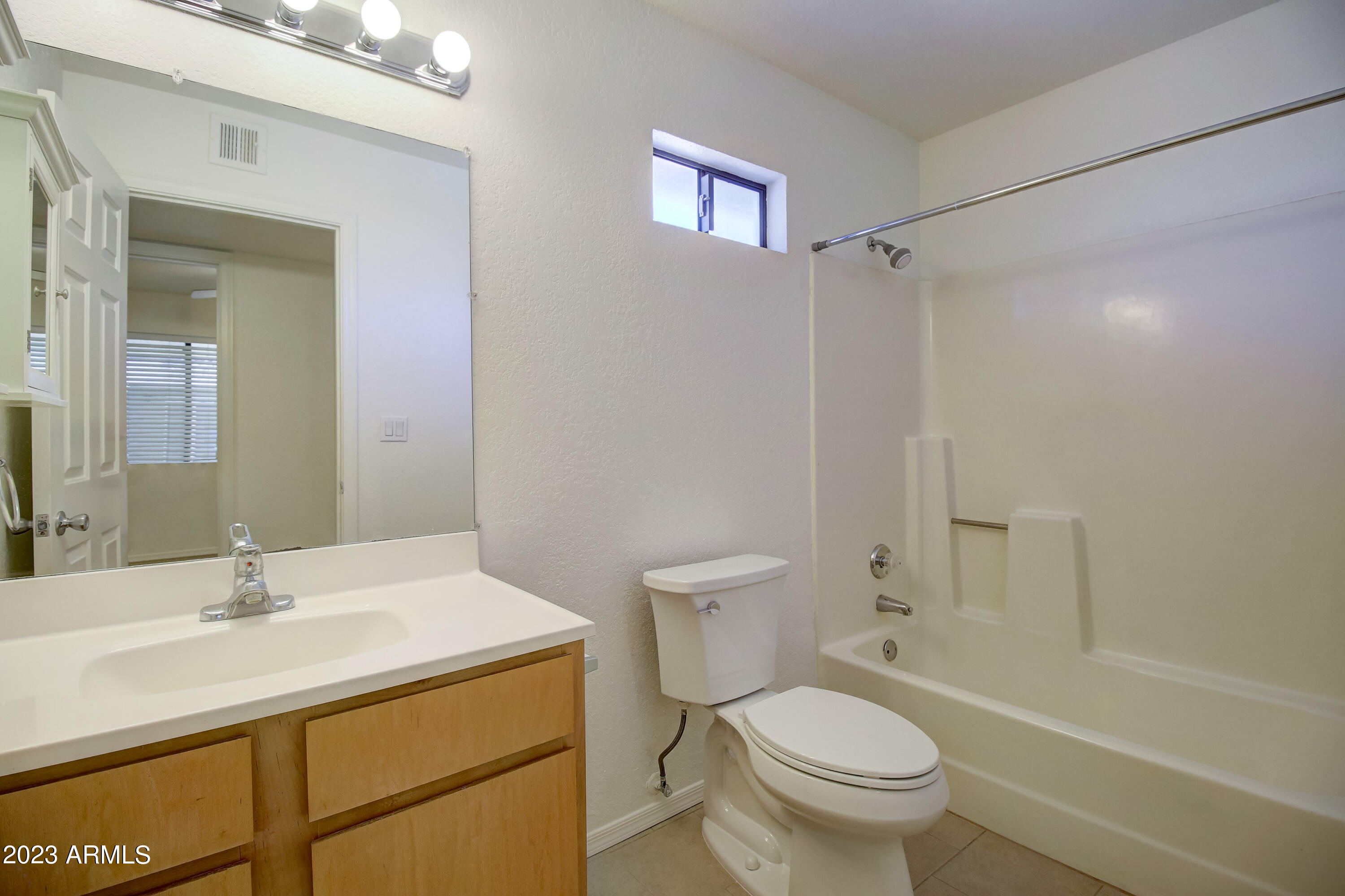 1336 East Mountain View Road, Unit 106 Phoenix, AZ 85020 - Photo 15 of 15 Master Bath one