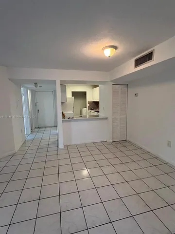 $265,000 | 927 Northeast 199th Street, Unit 102, Miami, FL 33179
