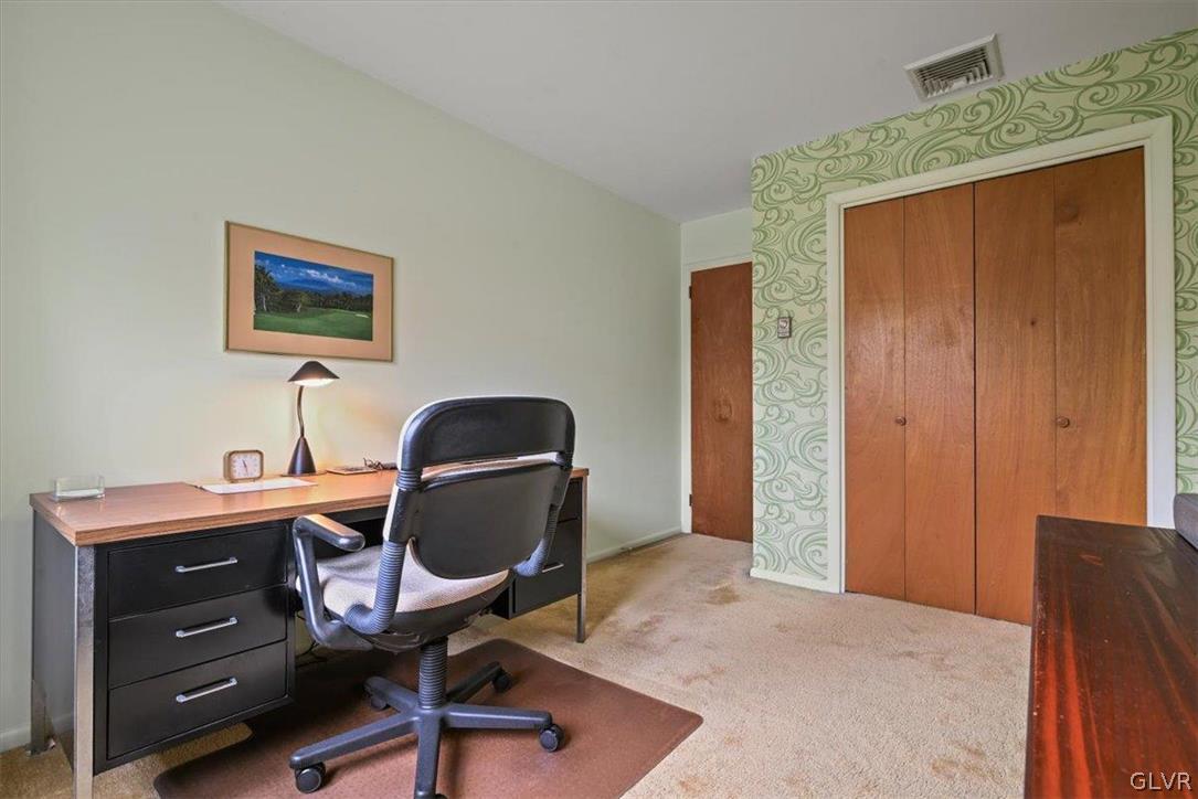 1205 Stark Road Bethlehem, PA 18017 - Photo 38 of 49 Gallery Image 38