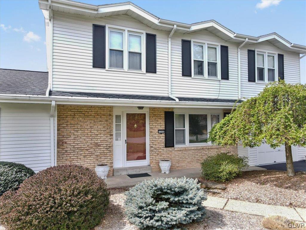 1205 Stark Road Bethlehem, PA 18017 - Photo 5 of 49 Gallery Image 5