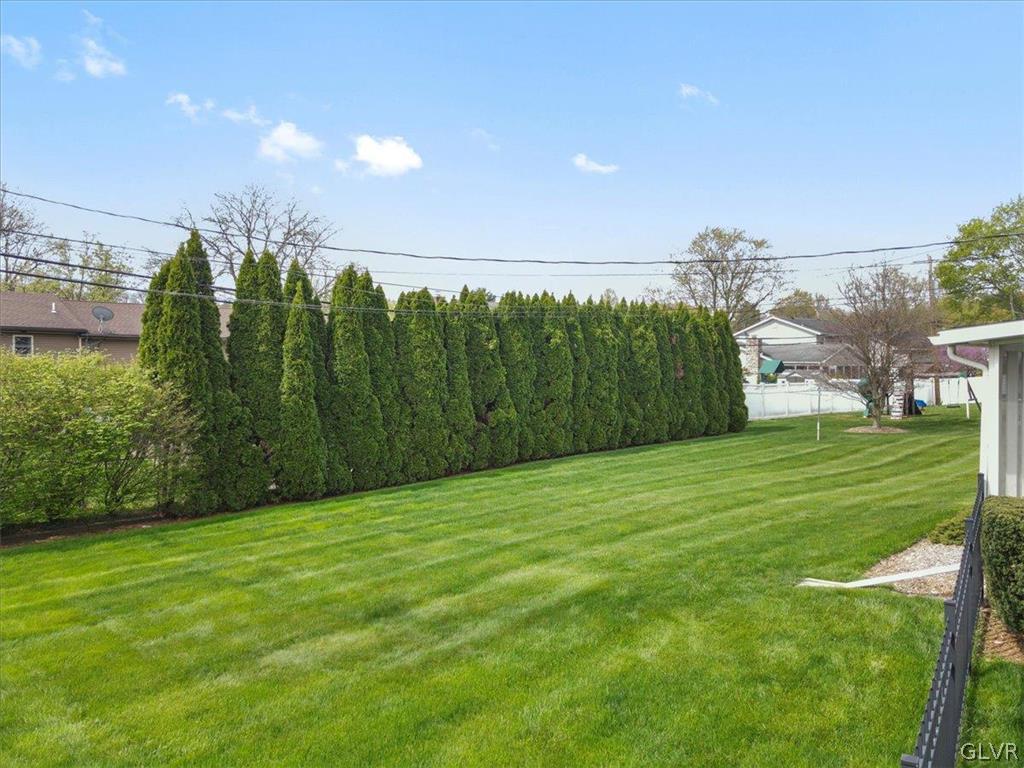 1205 Stark Road Bethlehem, PA 18017 - Photo 9 of 49 Gallery Image 9
