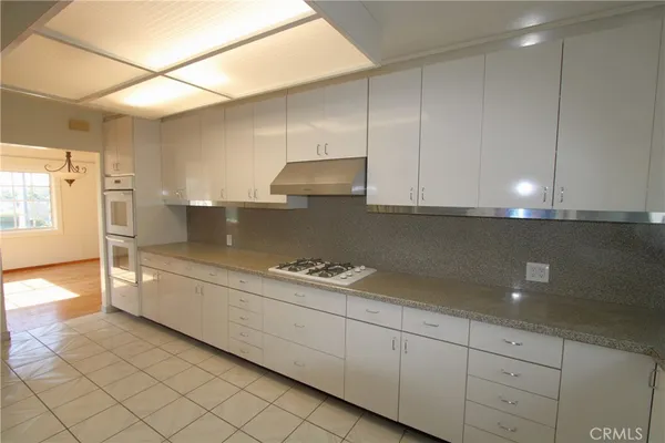 $5,995 | 2035 Rangeview Drive, Glendale, CA 91201