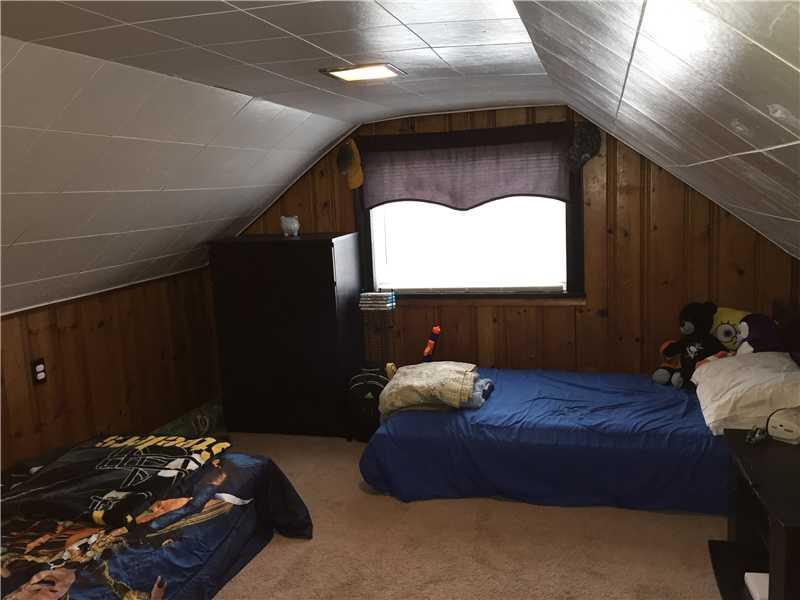 515 Manhasset Road Baldwin, PA 15227 - Photo 15 of 22 Bedroom.