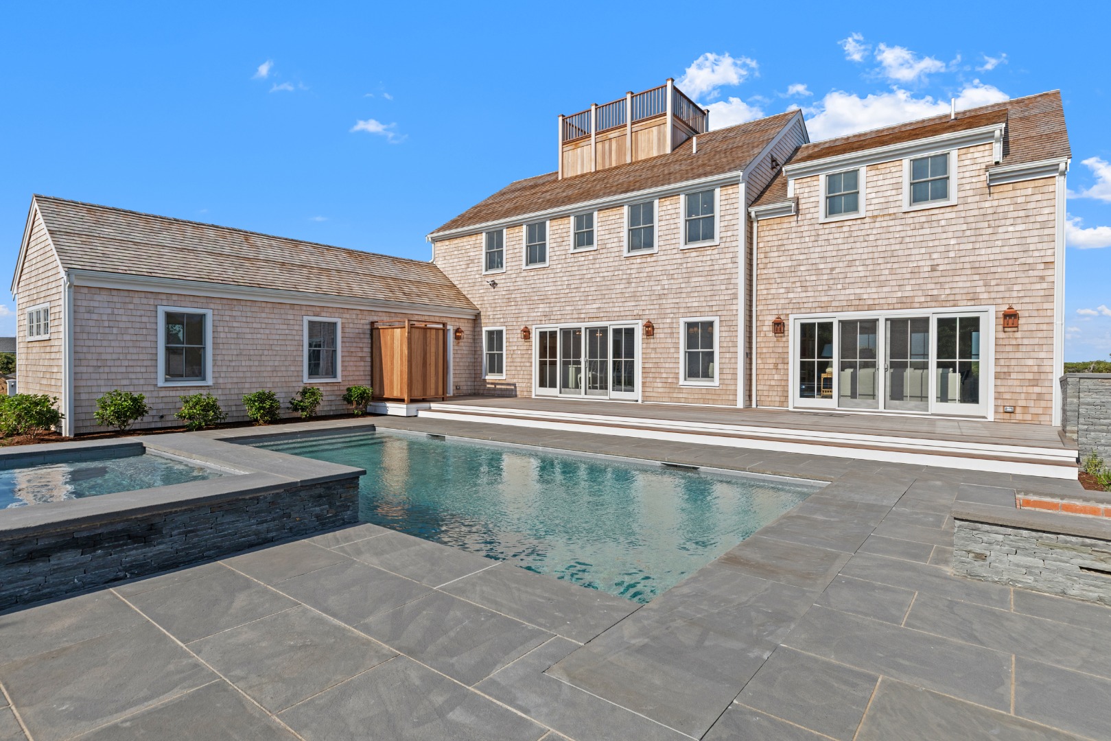39 Chuck Hollow Road Nantucket, MA 02554 - Photo 4 of 37 Gallery Image 4