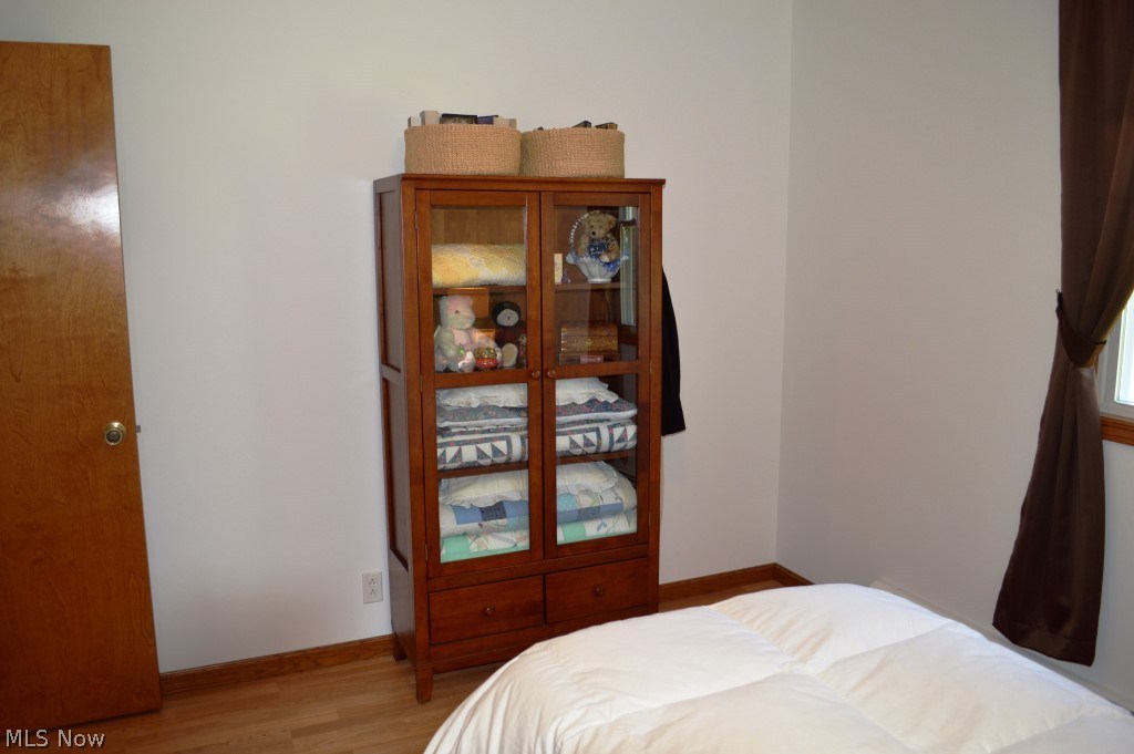 4085 Muskingum River Road Lowell, OH 45744 - Photo 29 of 34 Bedroom 2
