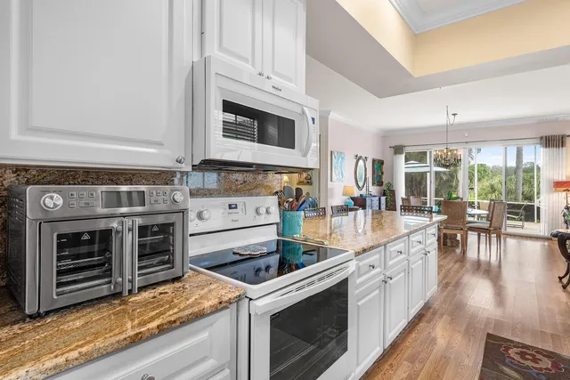 $714,995 | 2053 Valencia Drive, Delray Beach, FL 33445