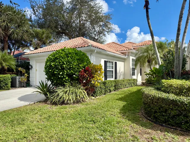 $714,995 | 2053 Valencia Drive, Delray Beach, FL 33445