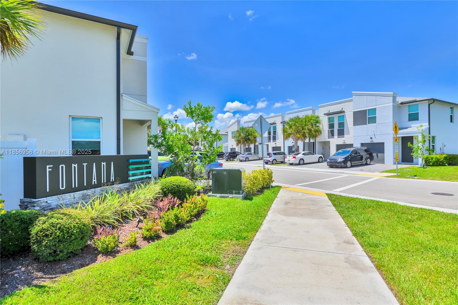 3506 Joshua Tree Street Palm Springs, FL 33461 - Photo 2 of 46