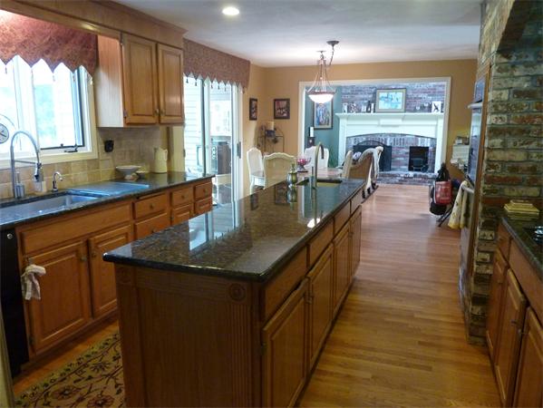 34 Wadsworth Road Sudbury, MA 01776 - Photo 4 of 17